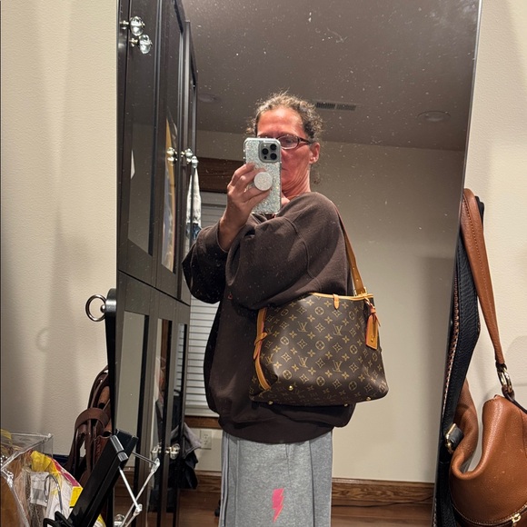 Designer Inspired Classic Monogram Shoulder Bag in Brown and Tan - Picture 14 of 16